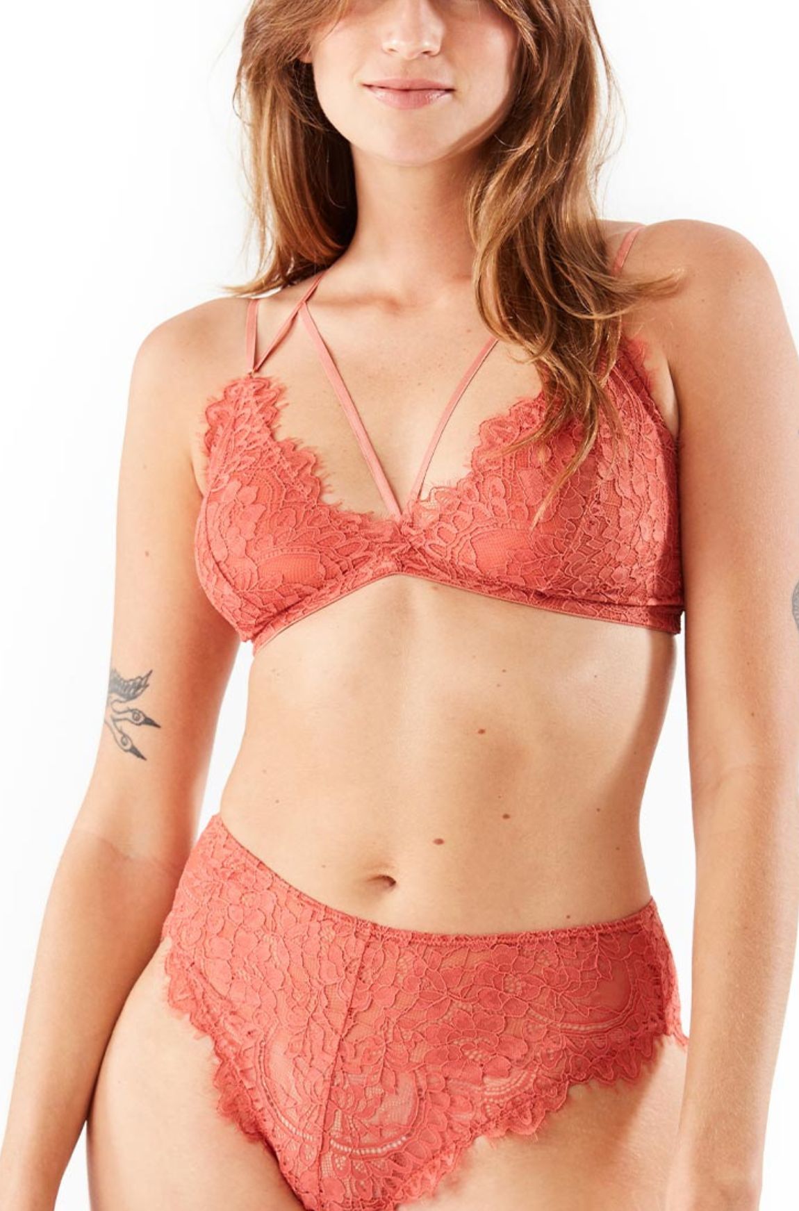 Jogê Lingerie Barigui - Engefy