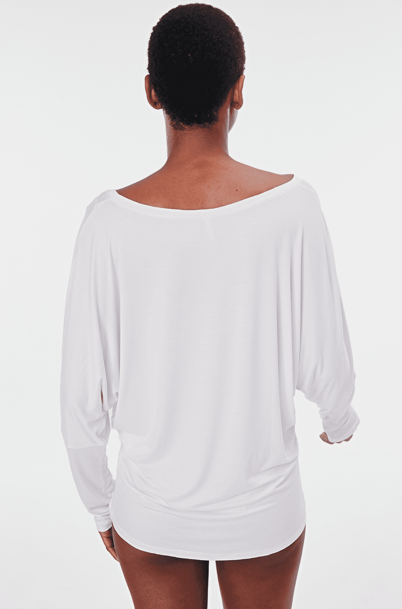 camiseta-longa-basic-tees