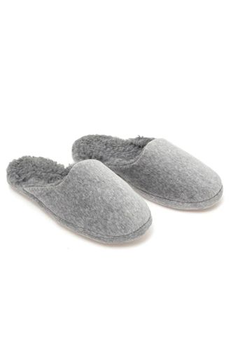 Chinelo Fechado Plush Forrado