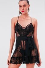 camisola-curta-preta-st-barth