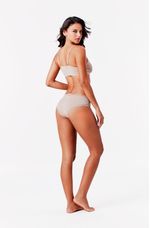 I241551261_-I191309715_BLUSH_20250226_JOGE_RM_04198.jpg