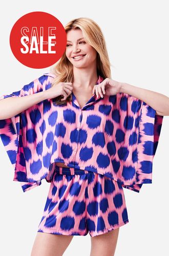 Pijama Curto Manga Curta Botões Cetim Festa Rosa