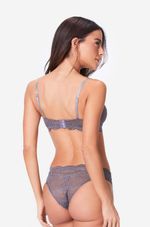 suta-aro-felipa-costas